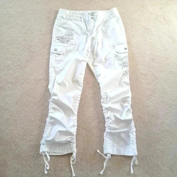 INC International Concepts White Size 10 Cargo Pants  Embroidered Adjustable - Picture 13 of 13